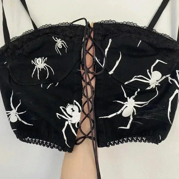 Dolls kill web of sins corset crop top. - Picture 3 of 4